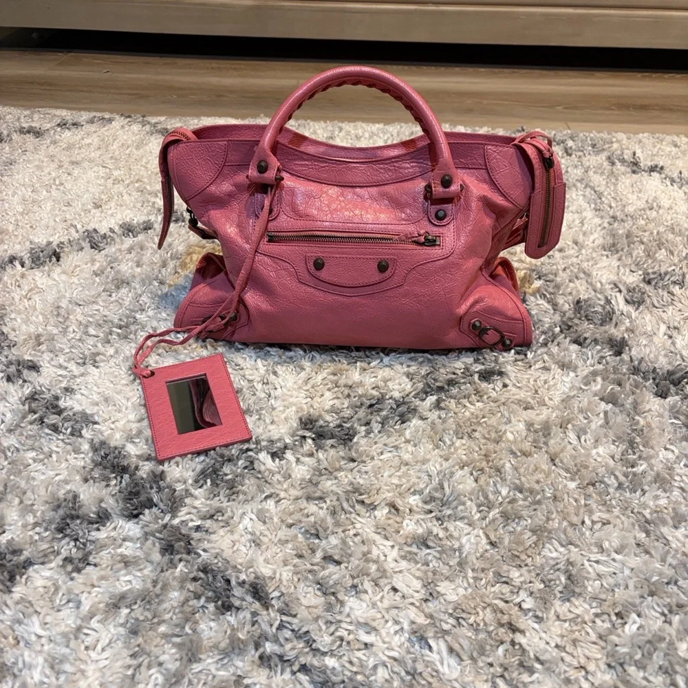 Pink Balenciaga City Bag - Picture 6 of 6